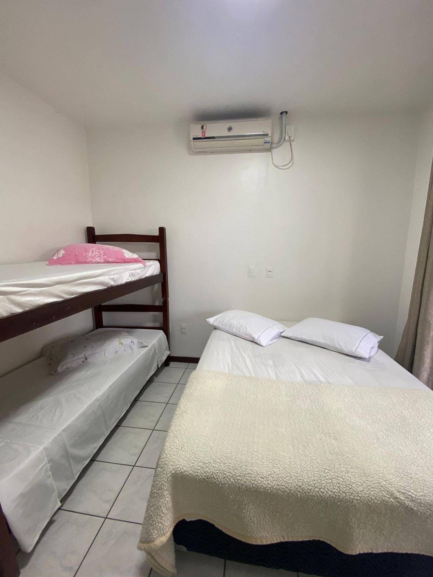 Casa Em Bombinhas Almeida E Moraes Perto Da Praia Екстер'єр фото
